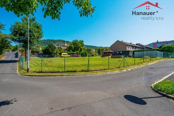 Prodej pozemku pro bydlení, Děčín - Děčín XXVII-Březiny, 1239 m2