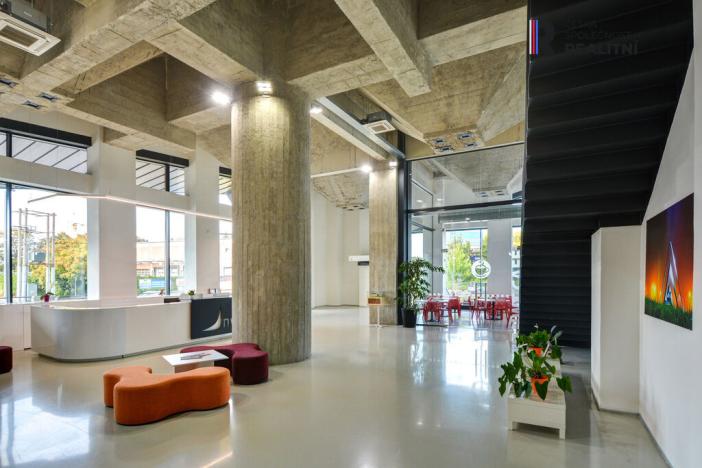 Pronájem kanceláře, Zlín - Prštné, třída Tomáše Bati, 33 m2