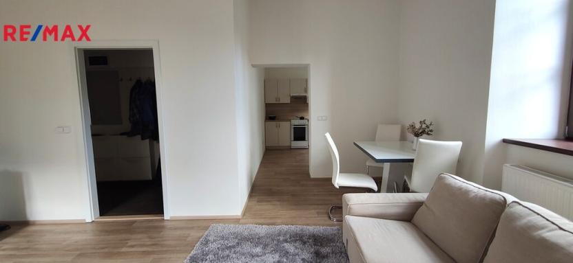 Pronájem bytu 2+kk, Bruntál, Opletalova, 58 m2