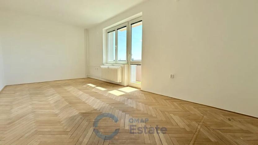 Prodej bytu 3+1, Opava, U Opavice, 64 m2
