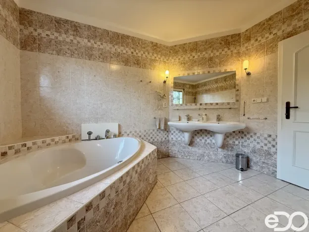 Pronájem bytu 4+kk, Praha, Granátová, 171 m2