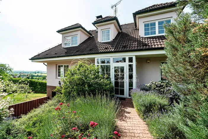 Prodej rodinného domu, Praha - Stodůlky, Průhonek, 350 m2