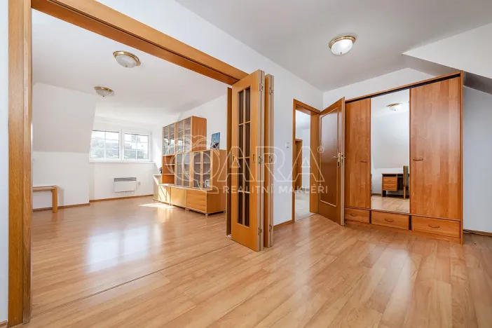 Prodej rodinného domu, Praha - Stodůlky, Průhonek, 350 m2