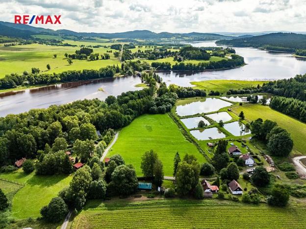 Prodej komerčního pozemku, Nová Pec, 16305 m2