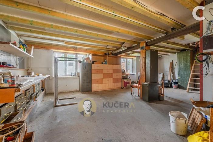 Prodej skladu, Velká Chmelištná, 550 m2