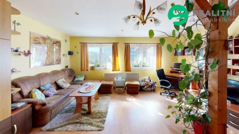 Prodej rodinného domu, Lomnice nad Popelkou, Komenského, 220 m2