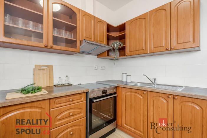 Prodej bytu 3+1, Praha - Modřany, Mráčkova, 62 m2