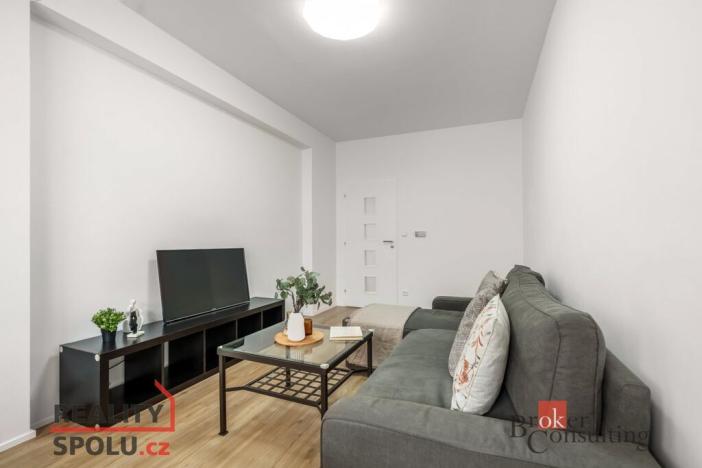 Prodej bytu 3+1, Praha - Modřany, Mráčkova, 62 m2