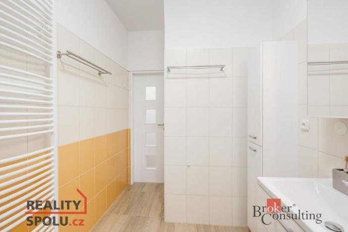 Prodej bytu 3+1, Praha - Modřany, Mráčkova, 62 m2