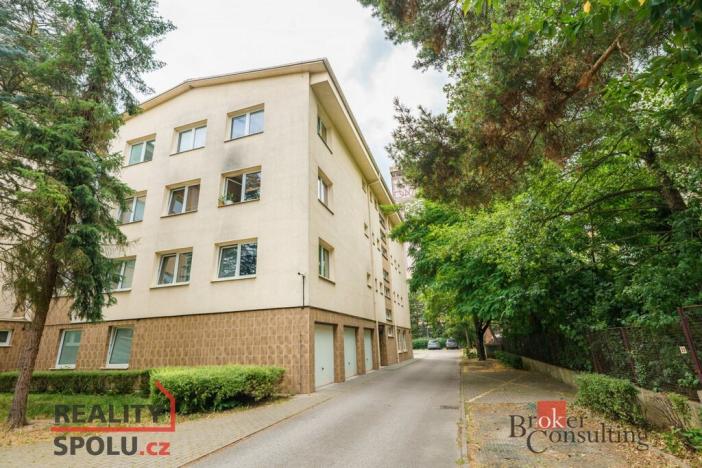 Prodej bytu 3+1, Praha - Modřany, Mráčkova, 62 m2