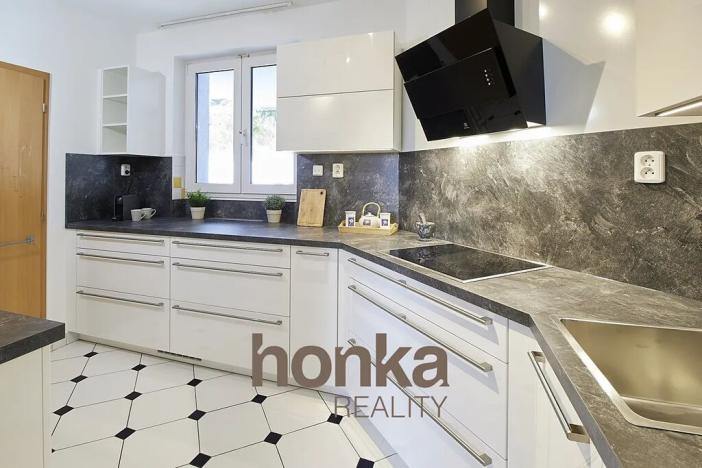 Pronájem rodinného domu, Praha - Jinonice, Souběžná I, 310 m2