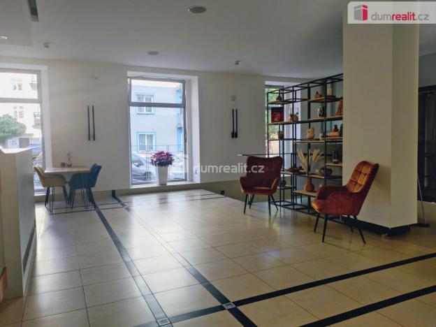 Pronájem kanceláře, Praha, Žerotínova, 21 m2