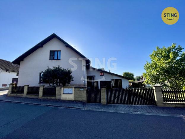 Prodej rodinného domu, Velichovky, U křížku, 993 m2