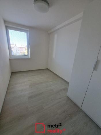 Pronájem bytu 2+kk, Olomouc, Litovelská, 41 m2