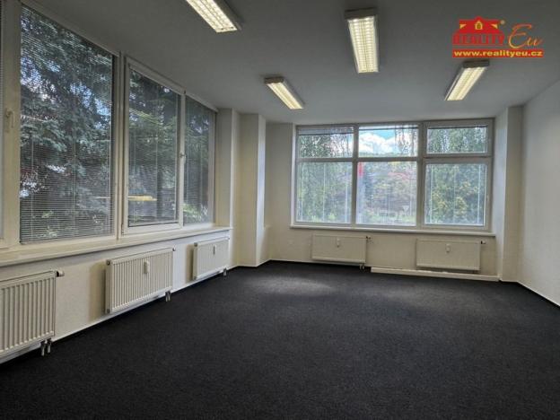 Pronájem kanceláře, Náchod, Raisova, 40 m2