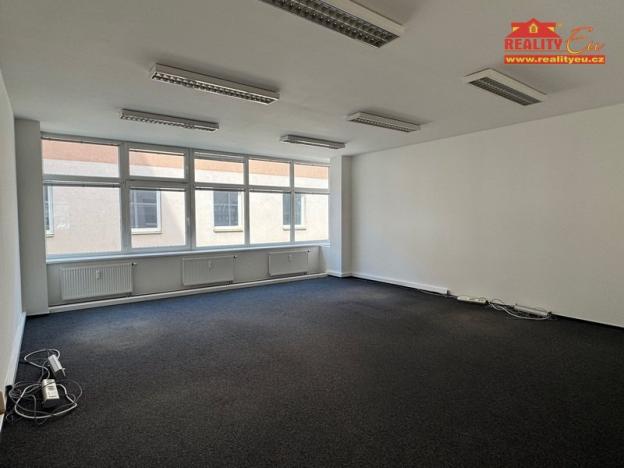 Pronájem kanceláře, Náchod, Raisova, 40 m2