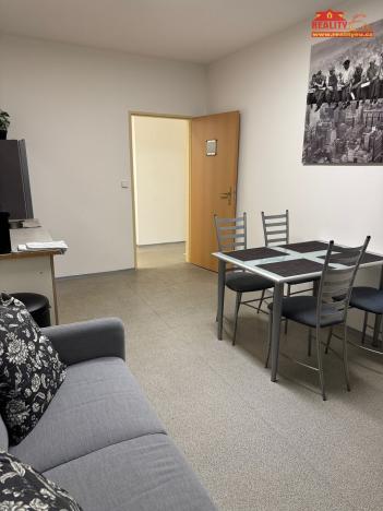 Pronájem kanceláře, Náchod, Raisova, 40 m2