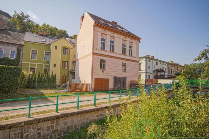 Prodej rodinného domu, Javorník, Míru, 259 m2