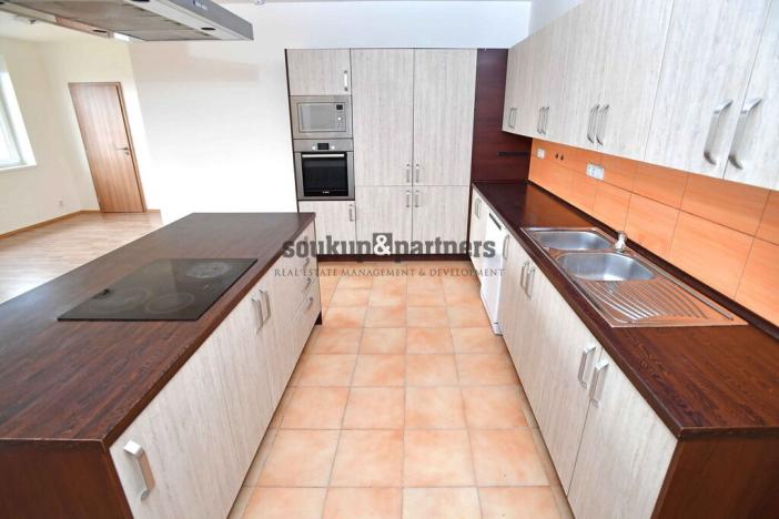 Prodej činžovního domu, Mukařov, Do Podkovy, 428 m2