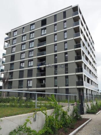 Pronájem bytu 2+kk, Praha, Sokolova, 60 m2