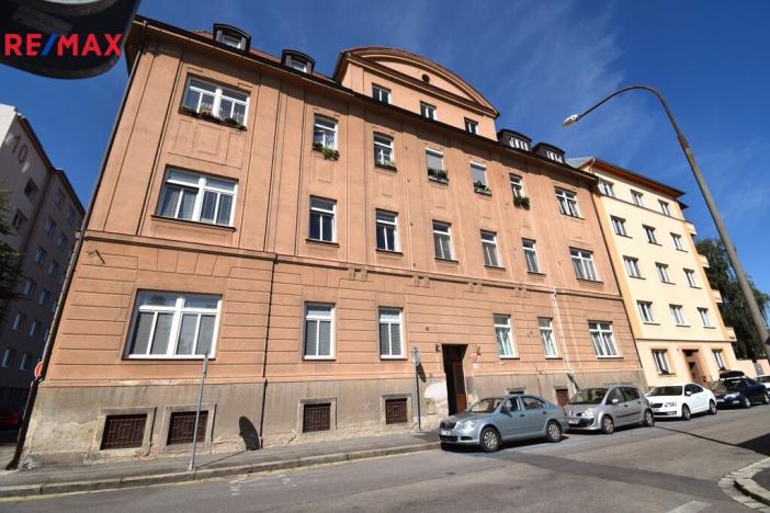 Prodej bytu 2+1, České Budějovice - České Budějovice 7, Komenského, 69 m2