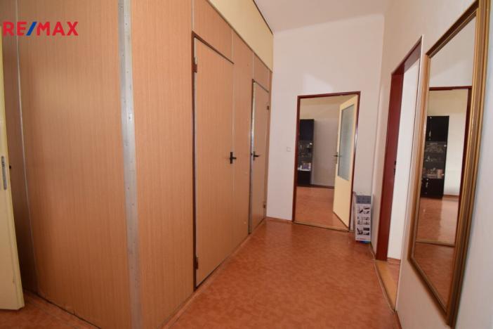 Prodej bytu 2+1, České Budějovice - České Budějovice 7, Komenského, 69 m2