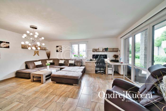 Prodej rodinného domu, Kostelec nad Labem, K Jahodovce, 140 m2