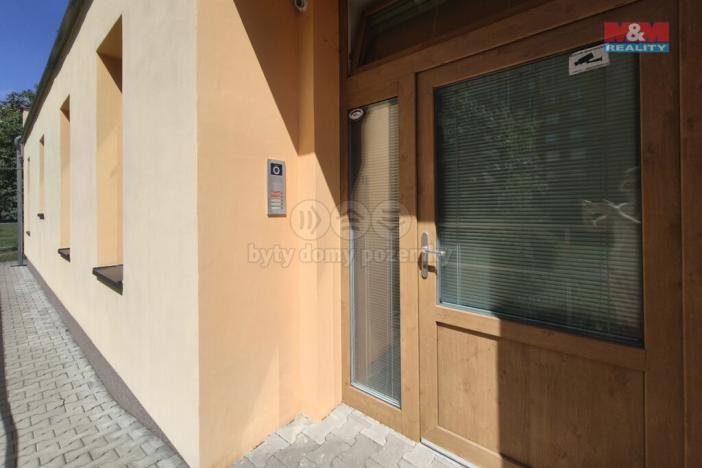 Pronájem obchodního prostoru, Mladá Boleslav - Mladá Boleslav II, 17. listopadu, 160 m2