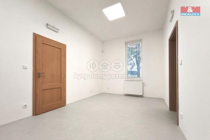 Pronájem obchodního prostoru, Mladá Boleslav - Mladá Boleslav II, 17. listopadu, 160 m2