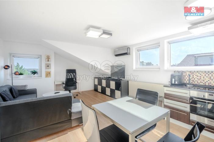 Pronájem bytu 2+kk, Hostivice, Unhošťská, 45 m2