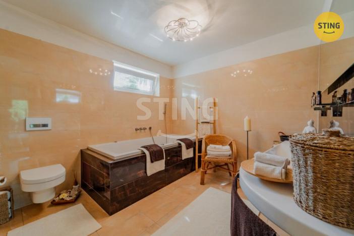 Prodej rodinného domu, Krnov, Palackého, 300 m2