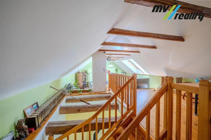 Prodej rodinného domu, Milovice, 178 m2