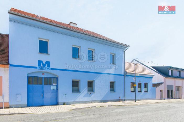 Pronájem výrobních prostor, Přeštice, Veleslavínova, 918 m2