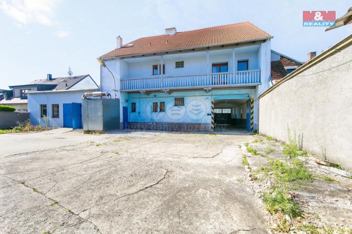 Pronájem výrobních prostor, Přeštice, Veleslavínova, 918 m2