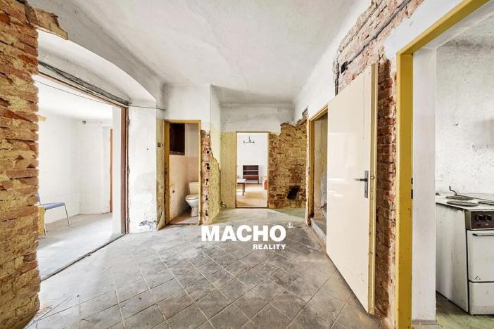 Prodej zemědělské usedlosti, Veliš, 335 m2