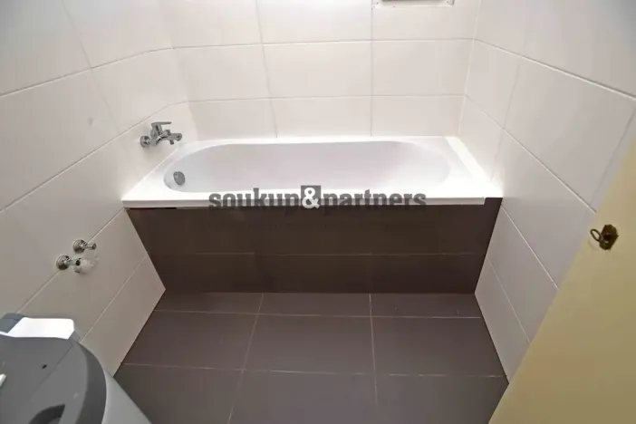 Pronájem bytu 2+kk, Praha - Strašnice, Černokostelecká, 41 m2