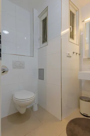 Pronájem bytu 1+1, Praha - Nusle, U Pernštejnských, 29 m2