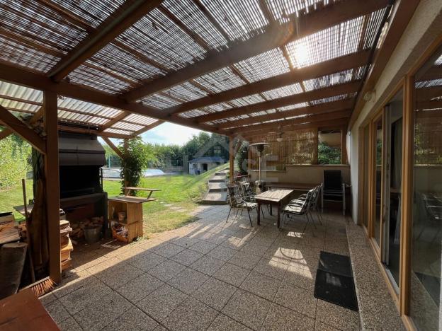 Prodej rodinného domu, Světice, 207 m2