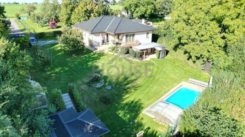 Prodej rodinného domu, Světice, 207 m2