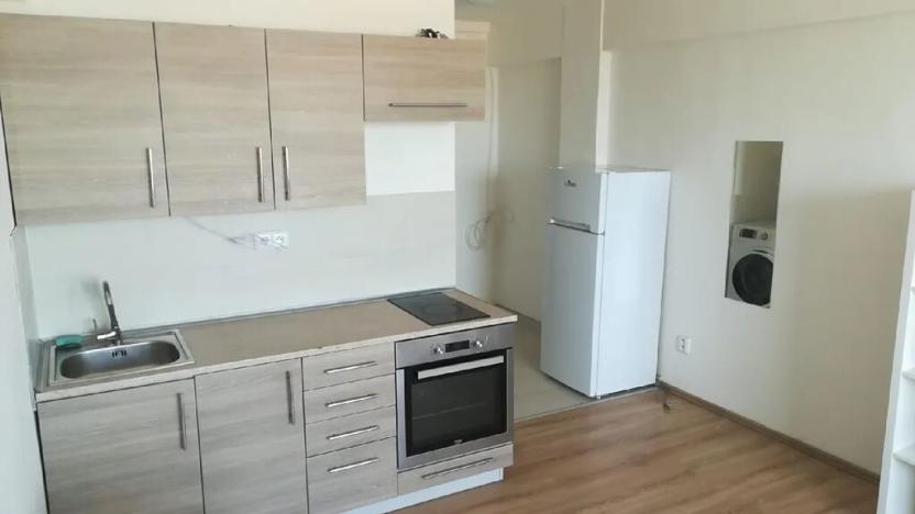 Pronájem bytu 1+kk, Praha - Radotín, Vrážská, 28 m2