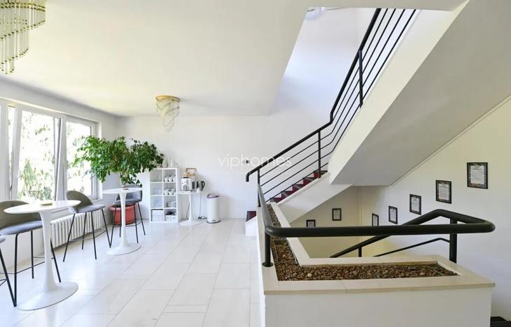 Pronájem vily, Praha - Lhotka, Na dlouhé mezi, 280 m2