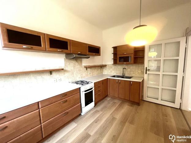 Pronájem bytu 3+1, Olomouc, Wanklova, 96 m2