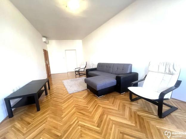 Pronájem bytu 3+1, Olomouc, Dolní náměstí, 94 m2
