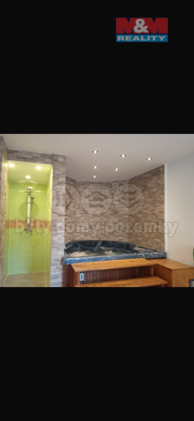 Prodej rodinného domu, Jablonec nad Jizerou, 420 m2