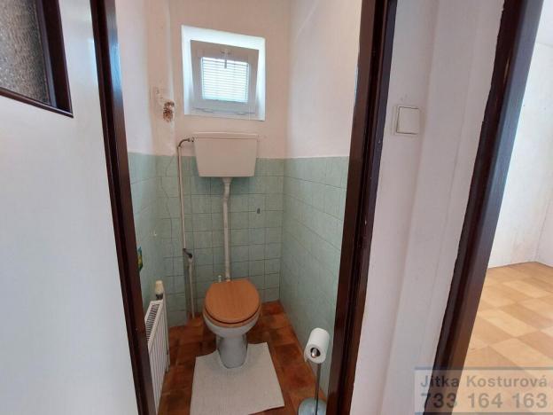 Prodej rodinného domu, Krnov - Pod Bezručovým vrchem, Družstevní, 280 m2