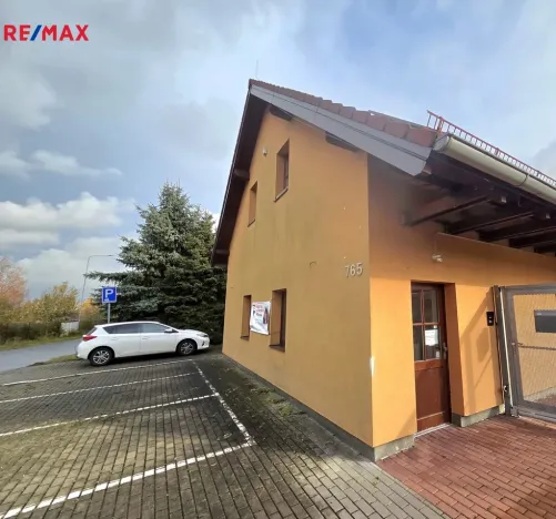 Pronájem obchodního prostoru, Zeleneč, K Potoku, 83 m2