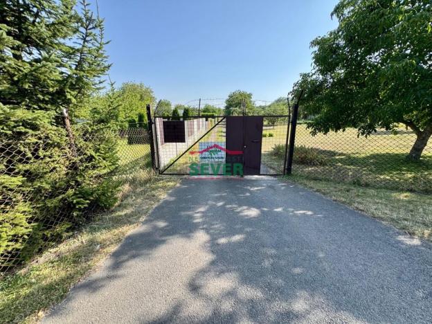 Prodej zahrady, Louny, 475 m2