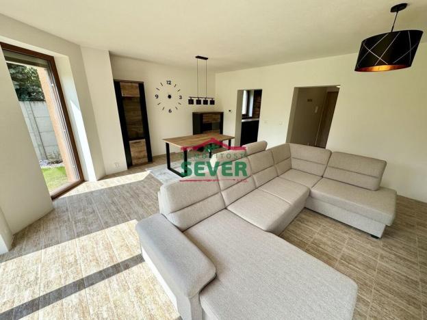 Prodej rodinného domu, Praha - Újezd nad Lesy, Novosibřinská, 220 m2