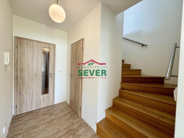 Prodej rodinného domu, Praha - Újezd nad Lesy, Novosibřinská, 220 m2