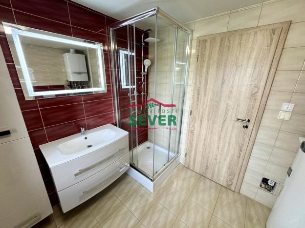 Prodej rodinného domu, Praha - Újezd nad Lesy, Novosibřinská, 220 m2